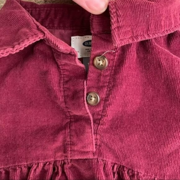 Old navy baby girls corduroy burgundy peplum top - 12-18M - Picture 3 of 7